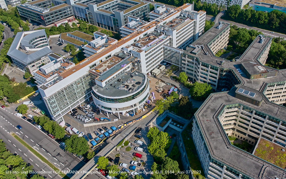 07.06.2023 - Neuperlachs neue Mitte mit PEP, Perlach Plaza, Share, Allianzversicherung und Wohnring 07.06.2023 - Neuperlachs neue Mitte mit PEP, Perlach Plaza, Share, Allianzversicherung und Wohnring